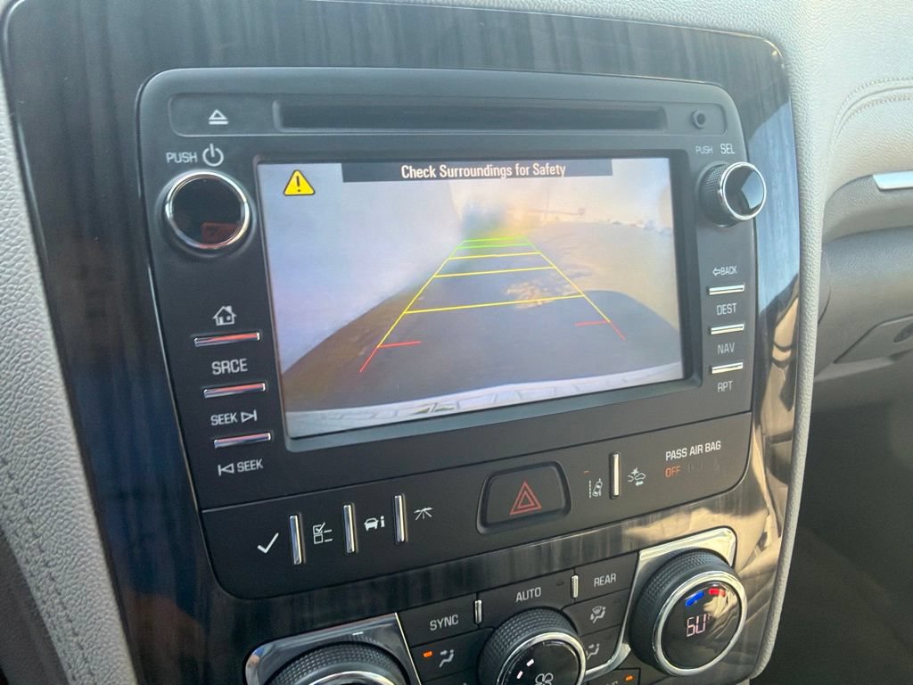 Used 2014 Chevrolet Traverse LTZ AWD/4WD image 19