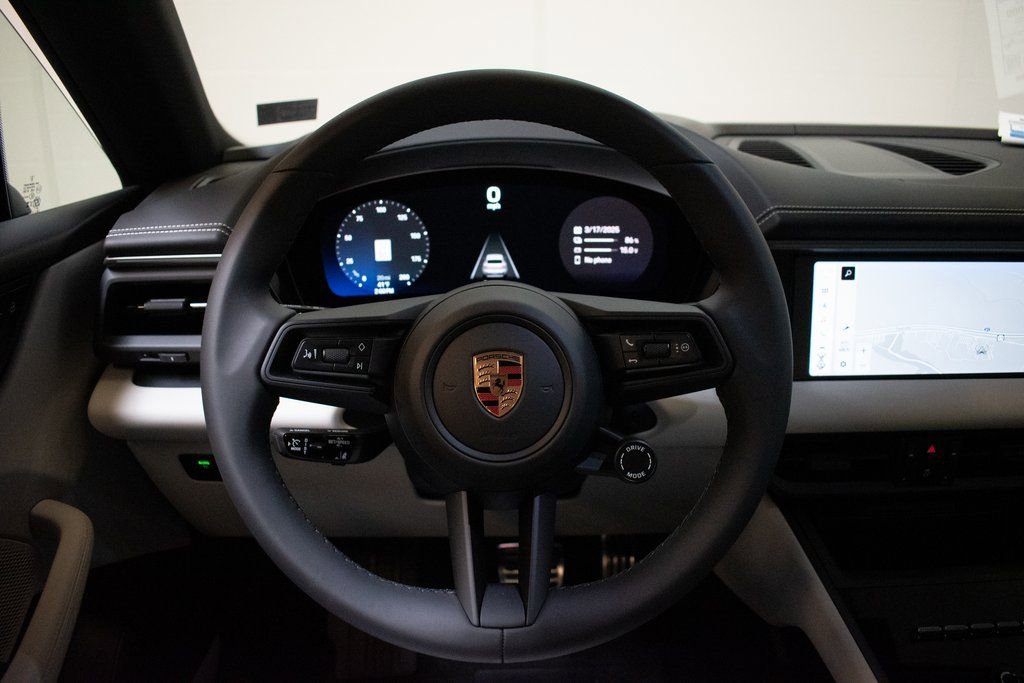 Used 2025 Porsche Macan 4S Electric image 25