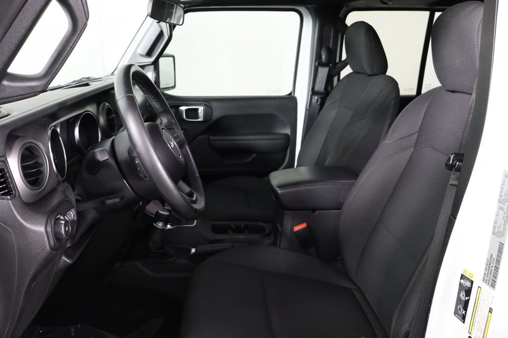 Used 2022 Jeep Wrangler Unlimited Sport AWD/4WD image 14
