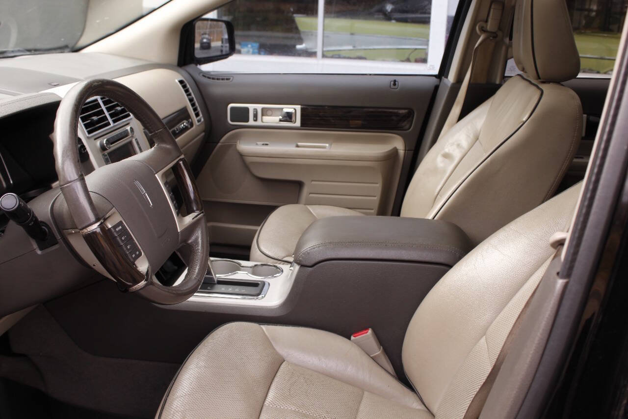 Used 2008 Lincoln MKX AWD image 23