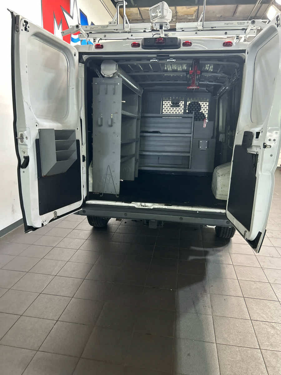 Used 2018 RAM ProMaster 1500 w/ Mopar Trailer Tow Group FWD image 4
