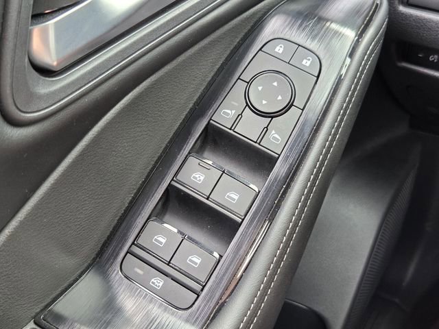Used 2025 Nissan Rogue SV FWD image 23
