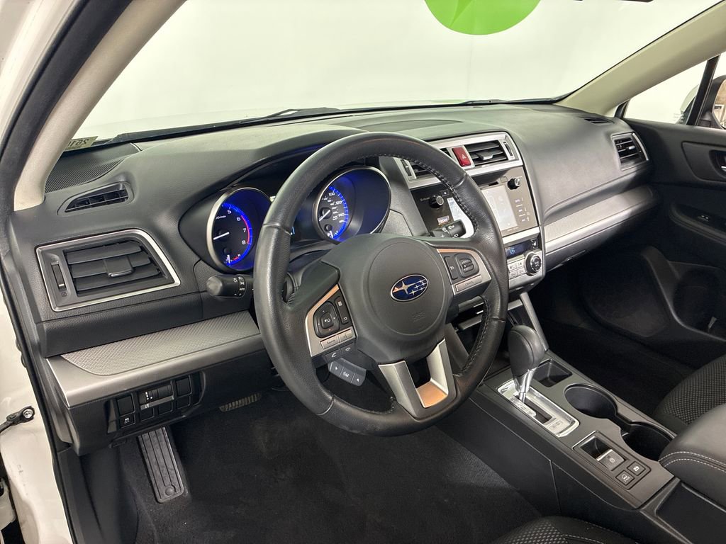 Used 2017 Subaru Outback 2.5i Premium image 15
