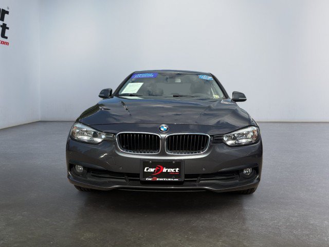 Used 2016 BMW 320i Sedan RWD image 3