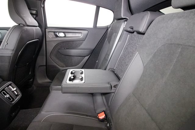 Used 2023 Volvo C40 P8 Recharge Plus AWD/4WD image 20