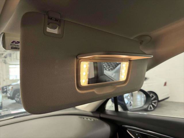 Used 2023 Buick Envision Essence AWD/4WD image 28