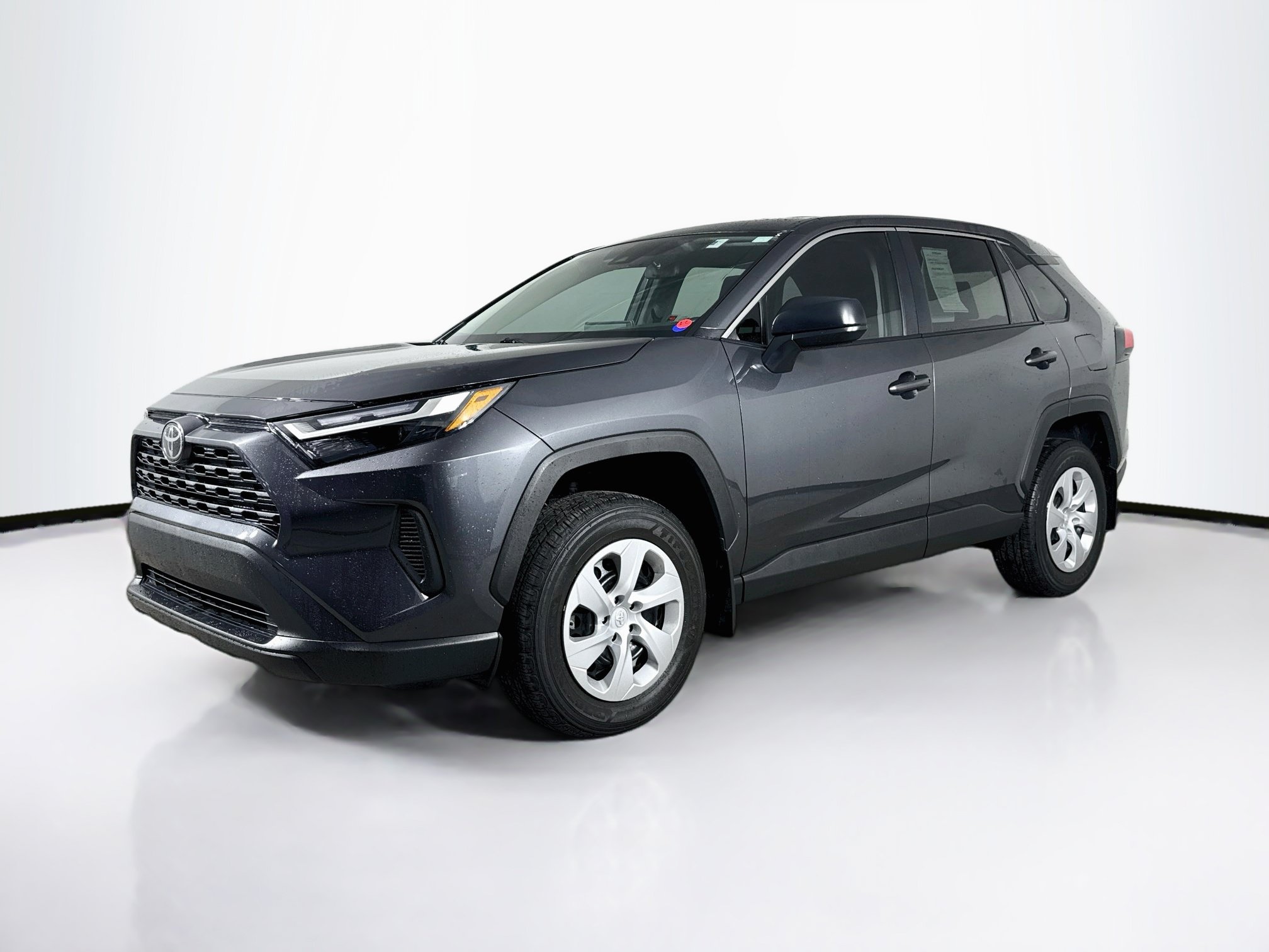 Used 2025 Toyota RAV4 LE FWD image 4