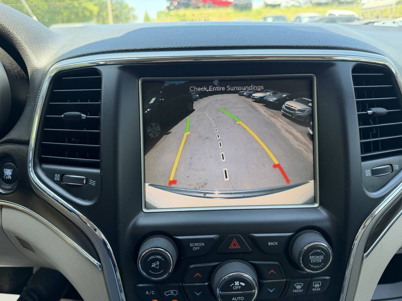 Used 2014 Jeep Grand Cherokee Limited RWD image 27