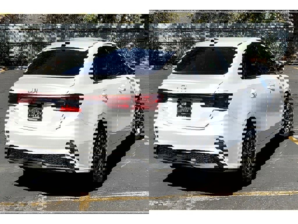 Used 2023 Kia Forte LXS image 14