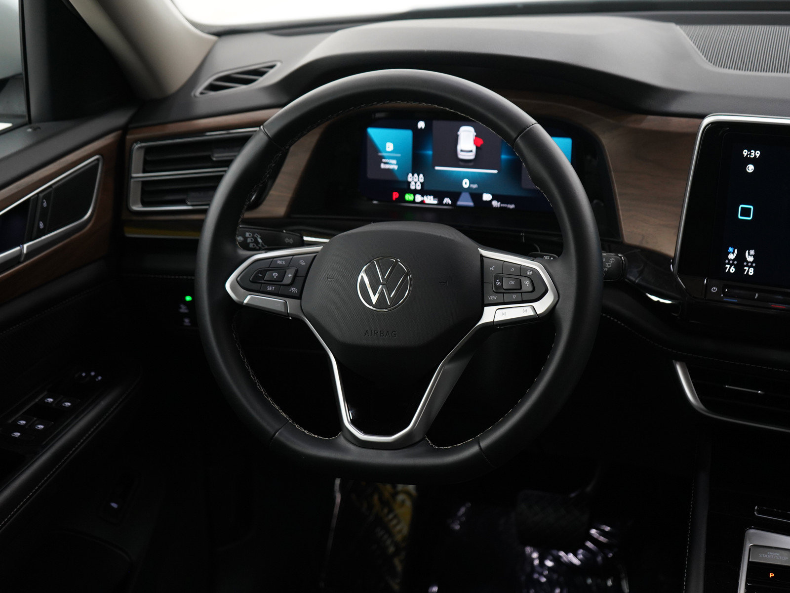 Used 2026 Volkswagen Atlas SE AWD/4WD image 15