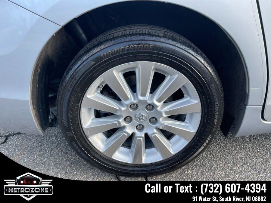Used 2016 Toyota Sienna AWD image 31