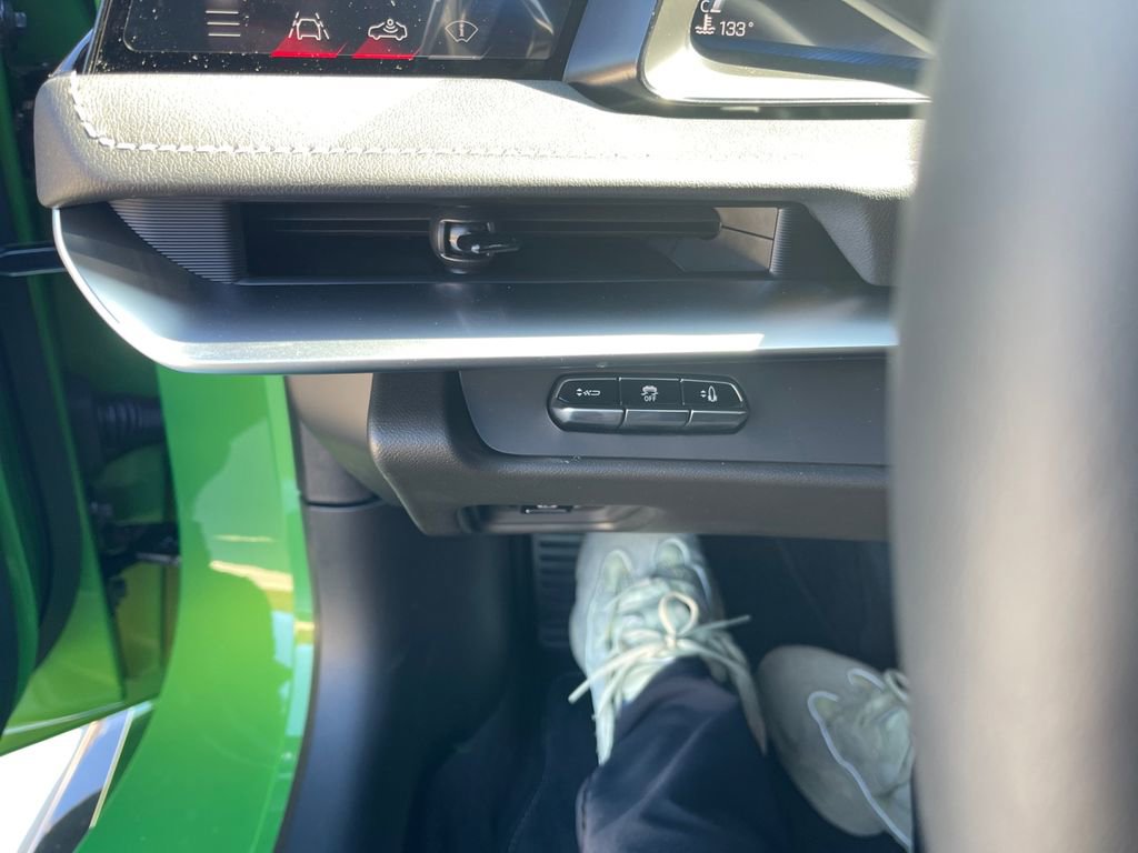 New 2026 Chevrolet Corvette Z06 w/ Battery Protection Package image 22