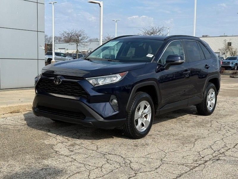 Used 2021 Toyota RAV4 XLE image 7