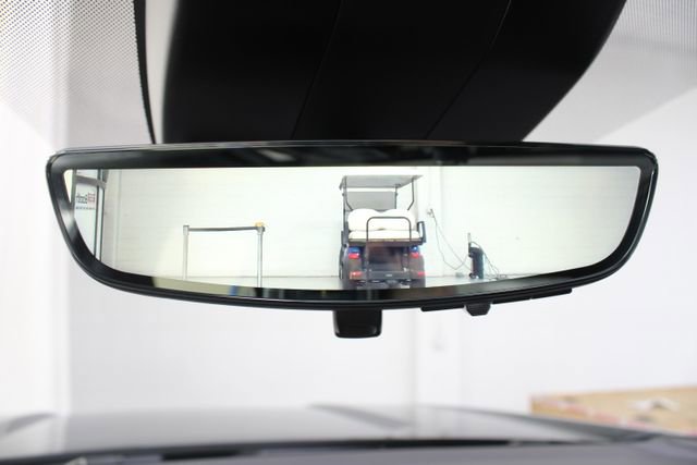 New 2026 GMC Yukon AT4 Ultimate image 3