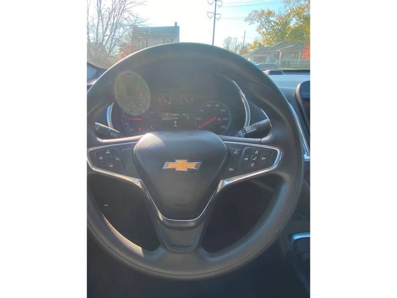 Used 2020 Chevrolet Malibu LT FWD image 17