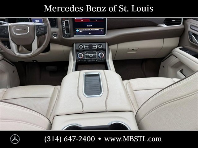 Used 2021 GMC Yukon Denali w/ Denali Premium Package image 13