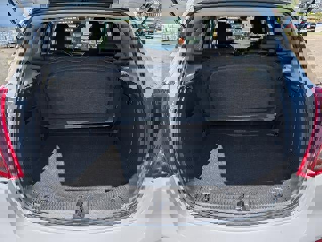 Used 2022 Buick Encore Preferred image 11