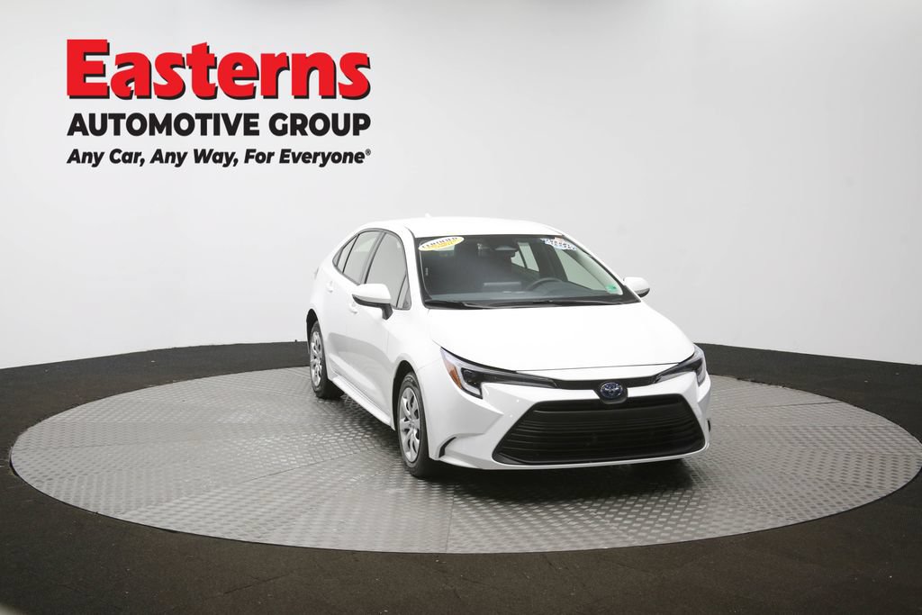 Used 2024 Toyota Corolla LE FWD image 50