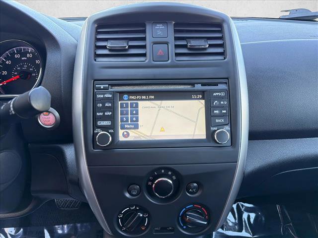 Used 2016 Nissan Versa SL image 19