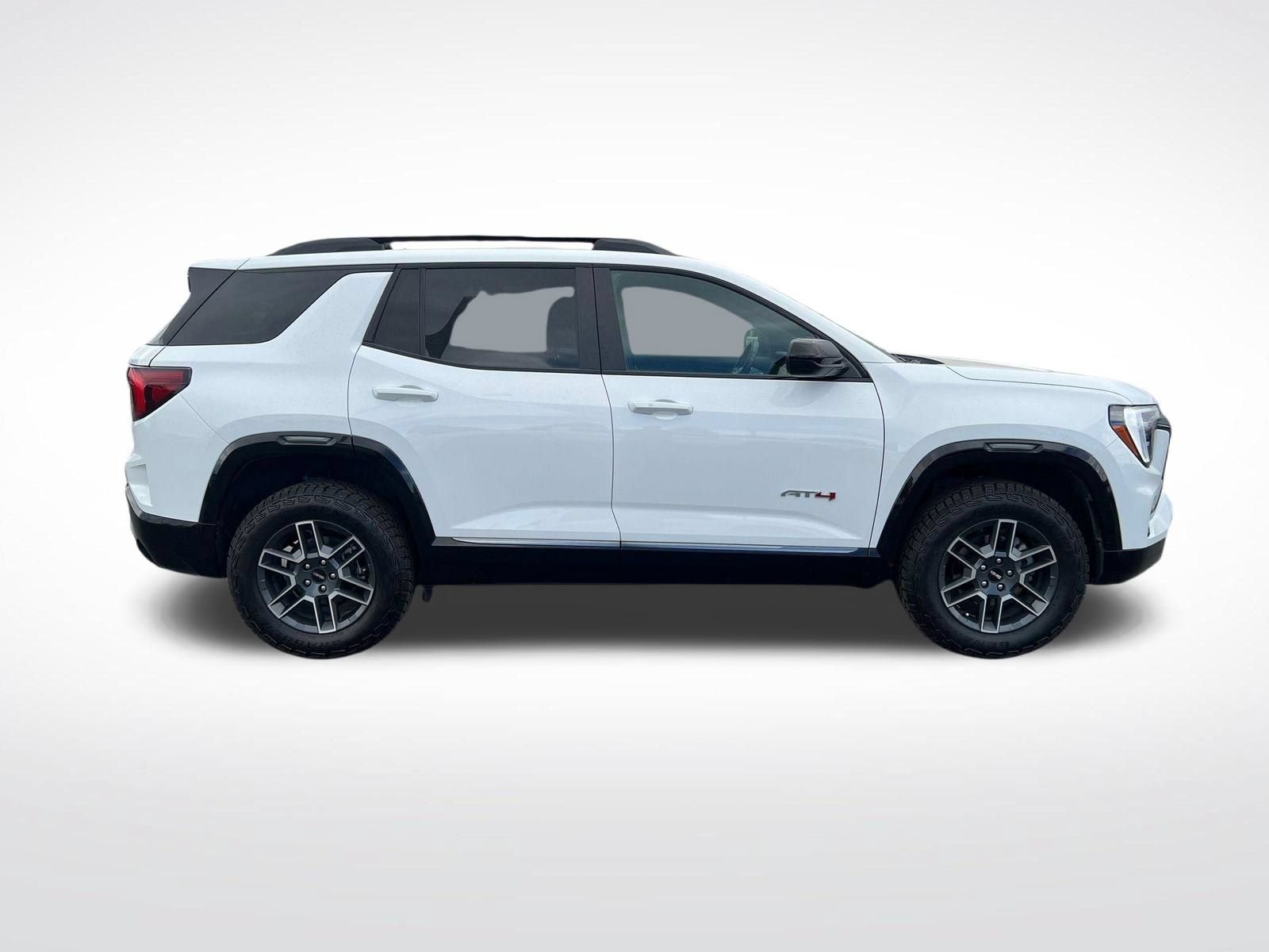 Used 2026 GMC Terrain AT4 w/ Convenience Package III AWD/4WD image 2
