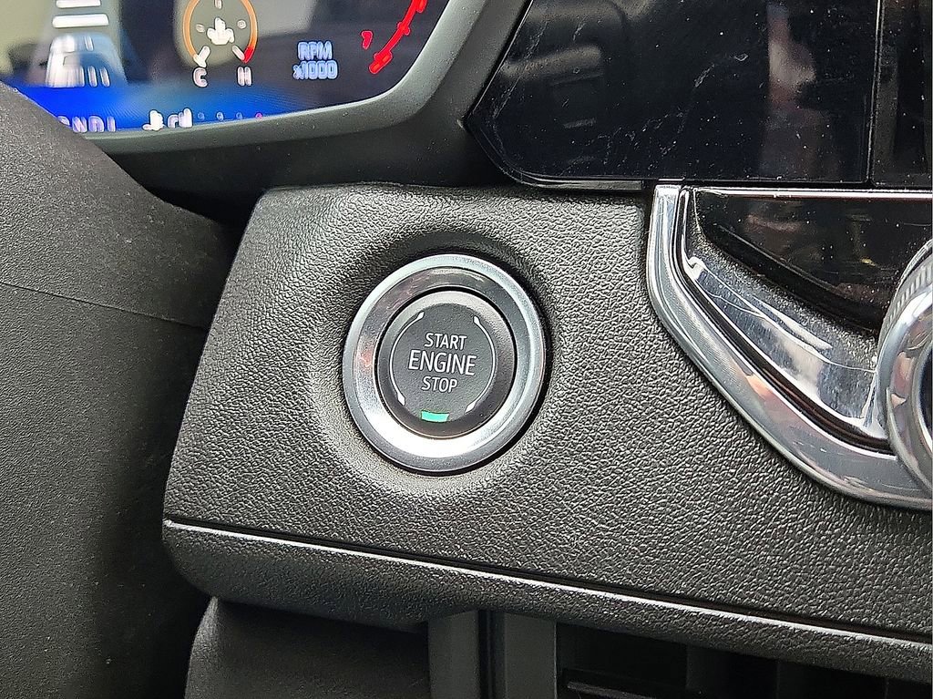 Used 2025 Chevrolet Colorado Trail Boss w/ Midnight Edition image 28