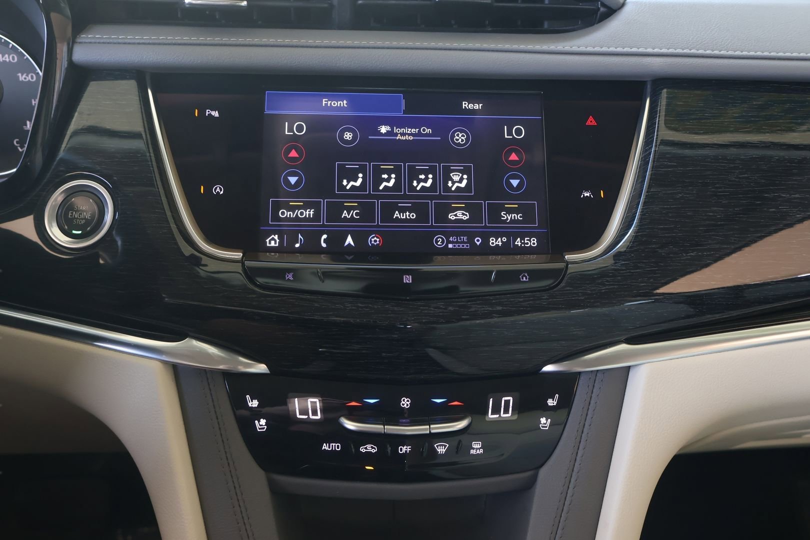 Used 2021 Cadillac XT6 Premium Luxury FWD image 26