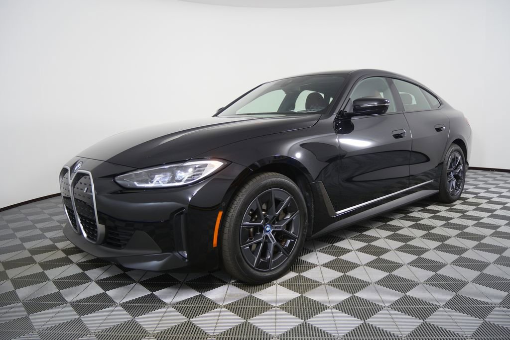 Certified 2023 BMW i4 eDrive35 w/ Premium Package RWD image 7
