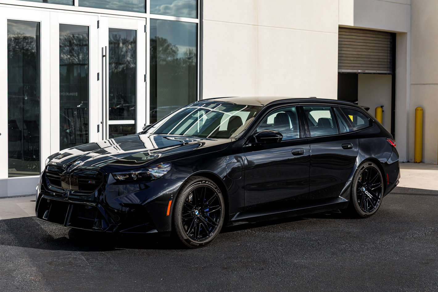 Used 2026 BMW M5 Touring image 5