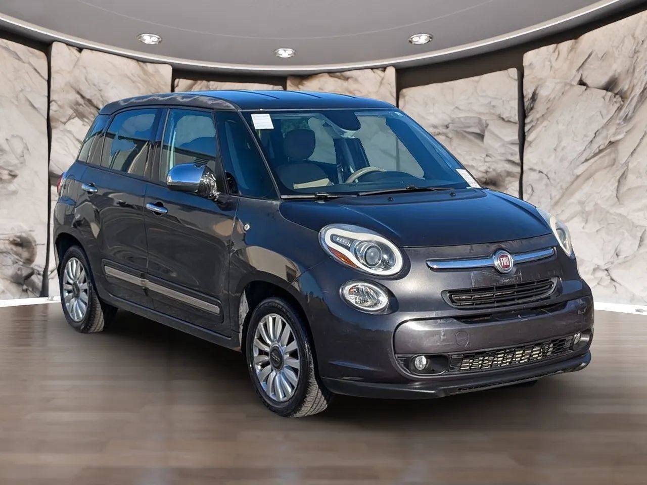 Used 2015 FIAT 500L Lounge FWD image 16