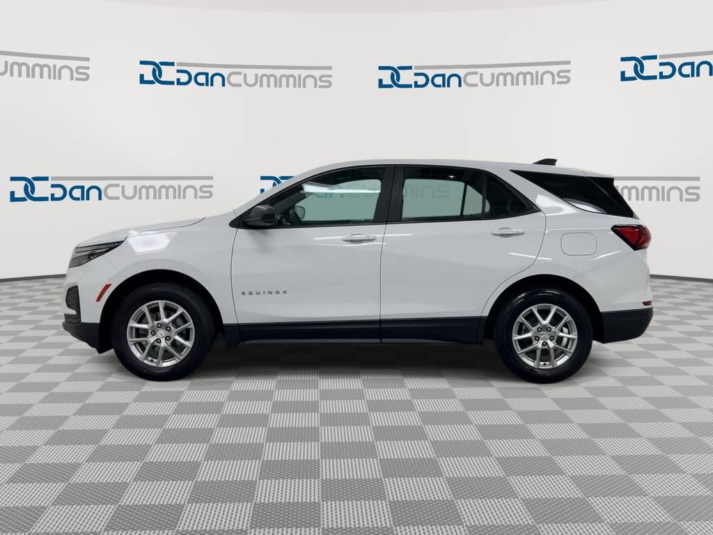 Used 2023 Chevrolet Equinox LS AWD/4WD image 5
