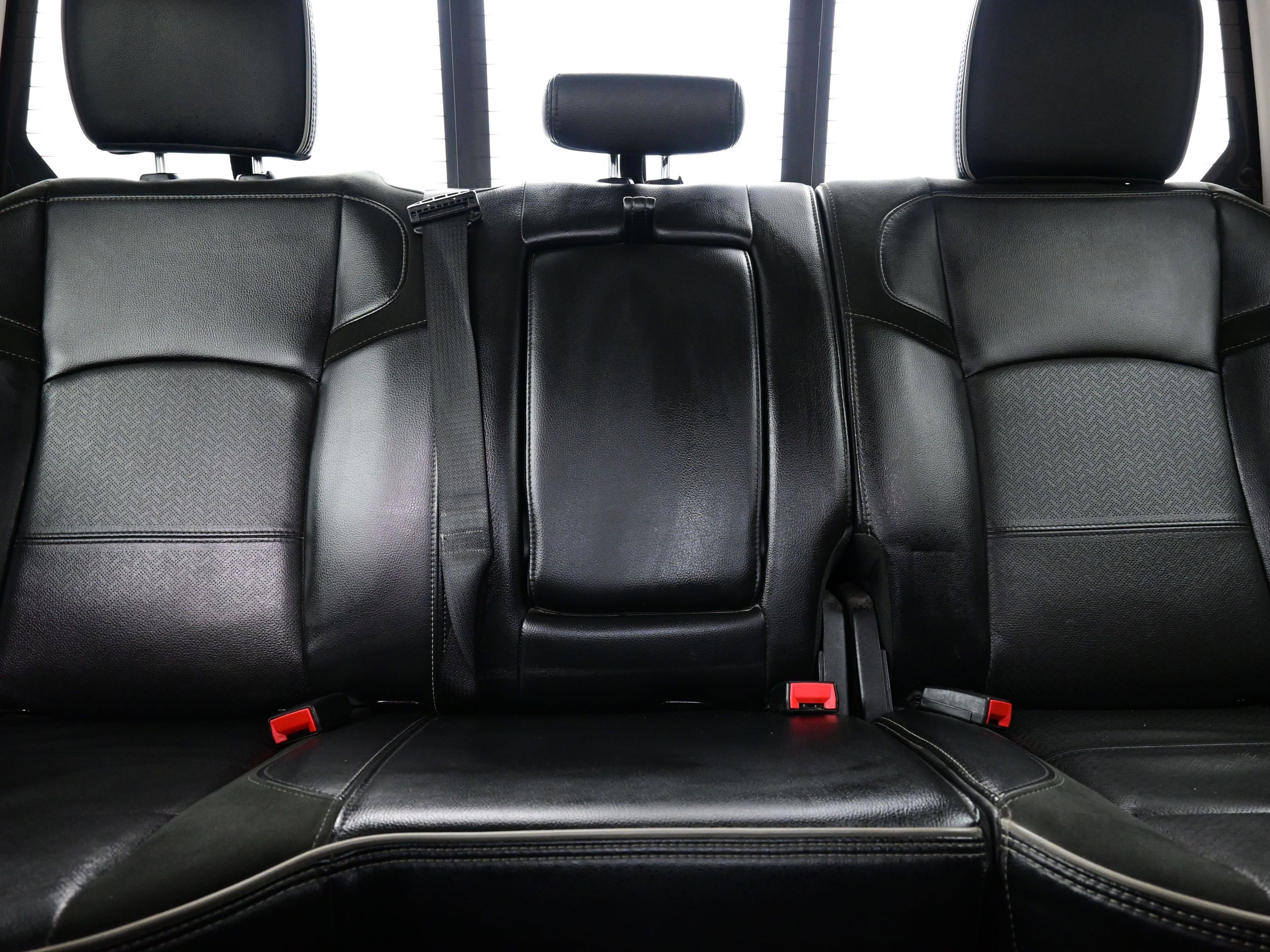 Used 2024 RAM 2500 Laramie image 15