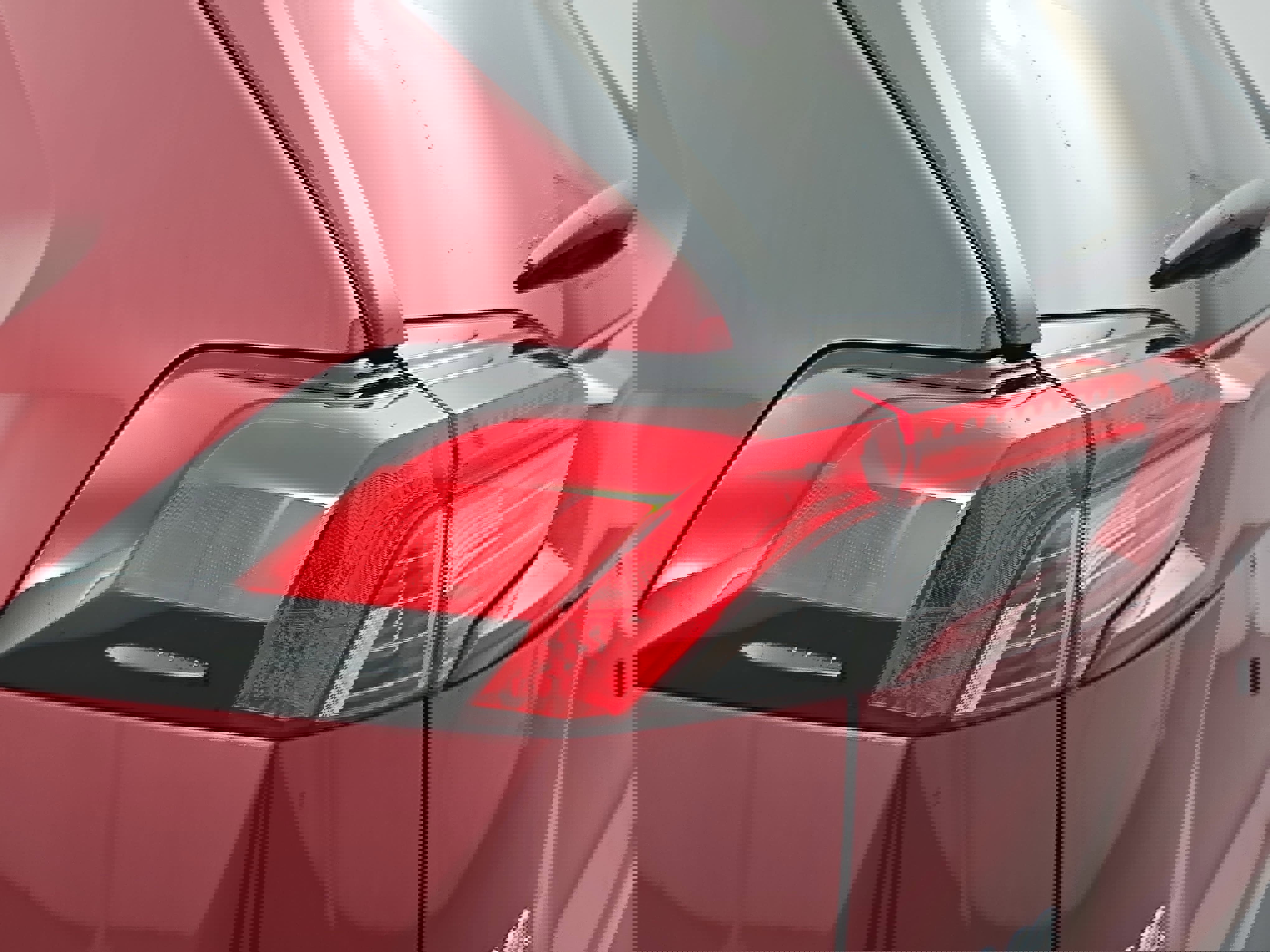 Used 2023 Toyota RAV4 XLE w/ Convenience Package image 34