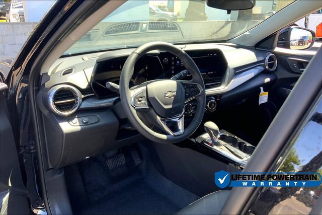 New 2025 Chevrolet Trax ACTIV w/ Driver Confidence Package FWD image 7
