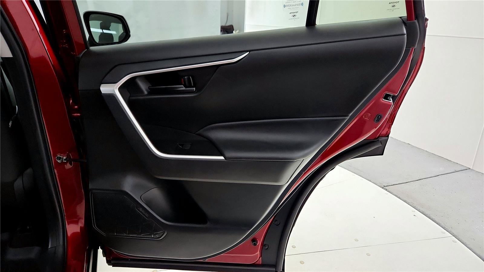 Certified 2023 Toyota RAV4 LE AWD/4WD image 19