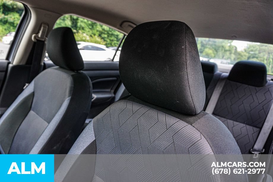 Used 2024 Nissan Versa SV FWD image 17