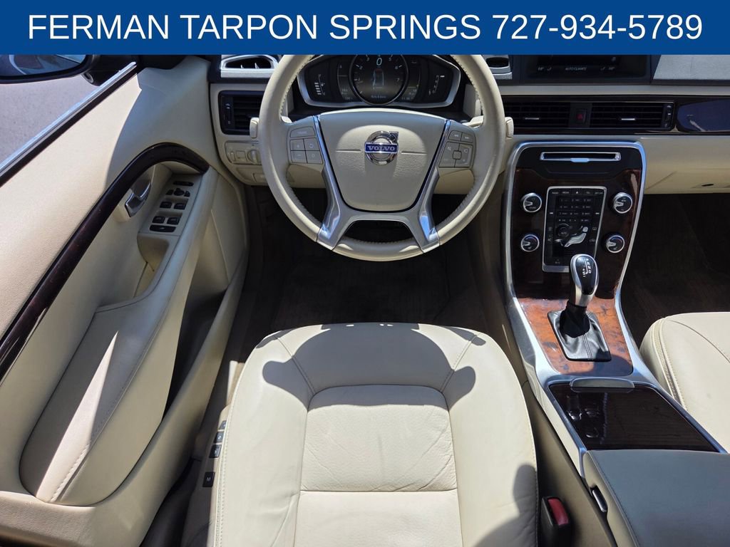 Used 2014 Volvo XC70 3.2 FWD image 14