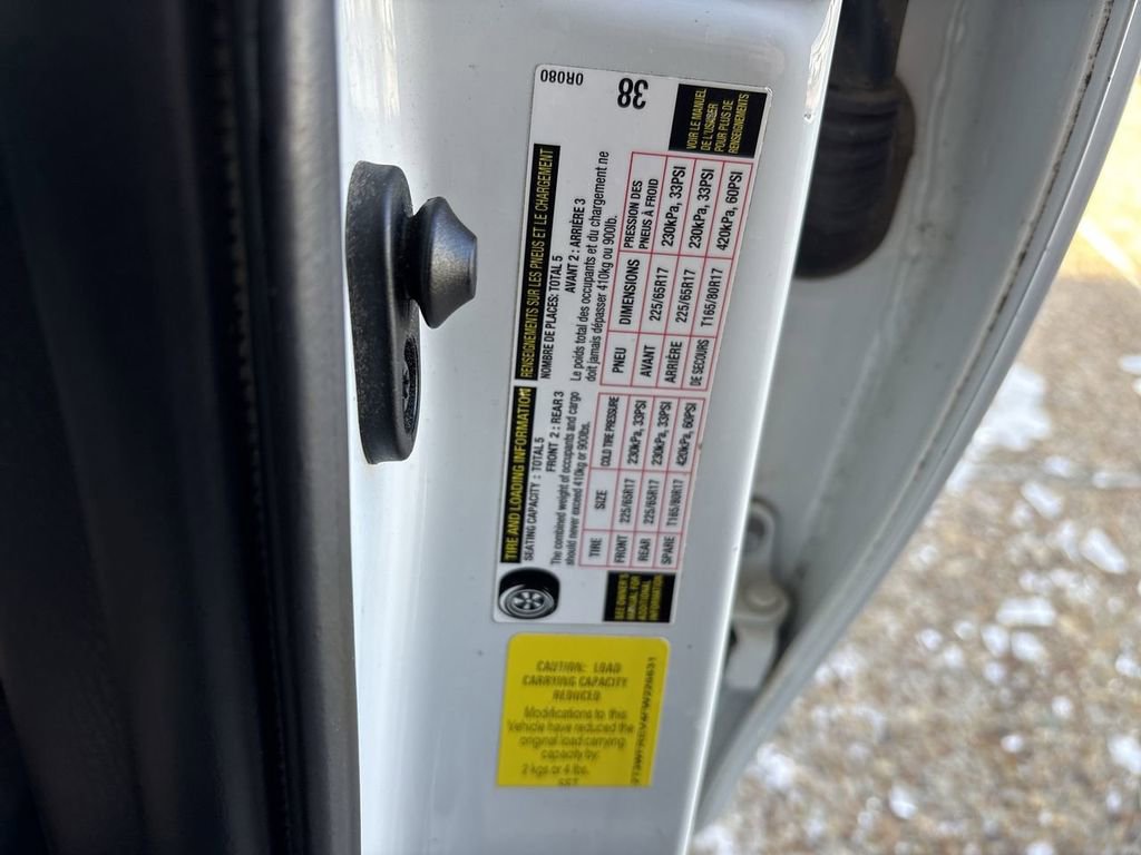 Used 2015 Toyota RAV4 XLE image 34