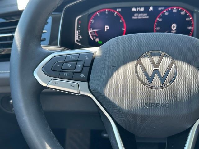 Used 2025 Volkswagen Jetta SEL FWD image 21