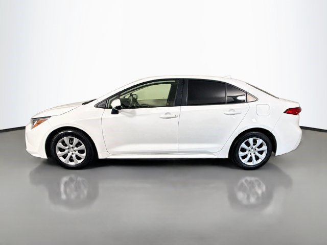 Used 2020 Toyota Corolla LE FWD image 6