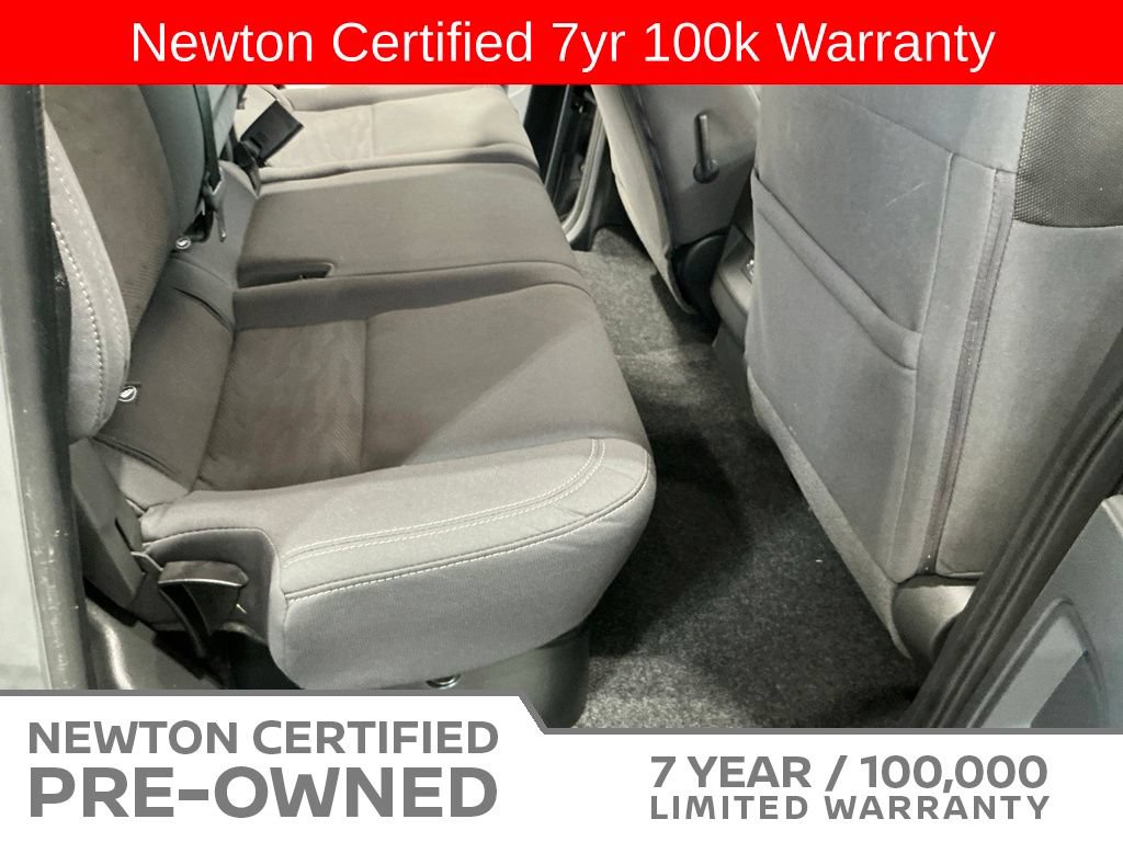 Used 2023 Nissan Frontier SV w/ Tow Package AWD/4WD image 18