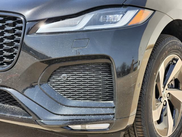Used 2026 Jaguar F-PACE R-Dynamic S image 8