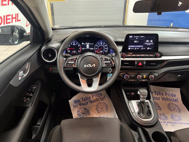 Certified 2023 Kia Forte LXS FWD image 29