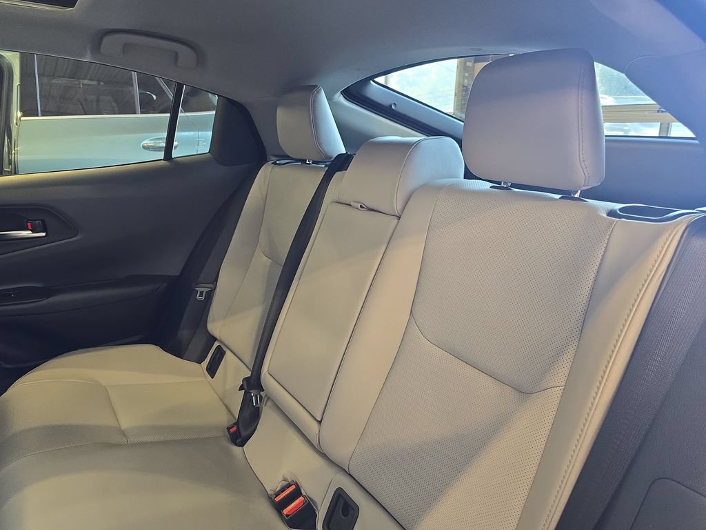 Used 2024 Toyota Prius XLE FWD image 14