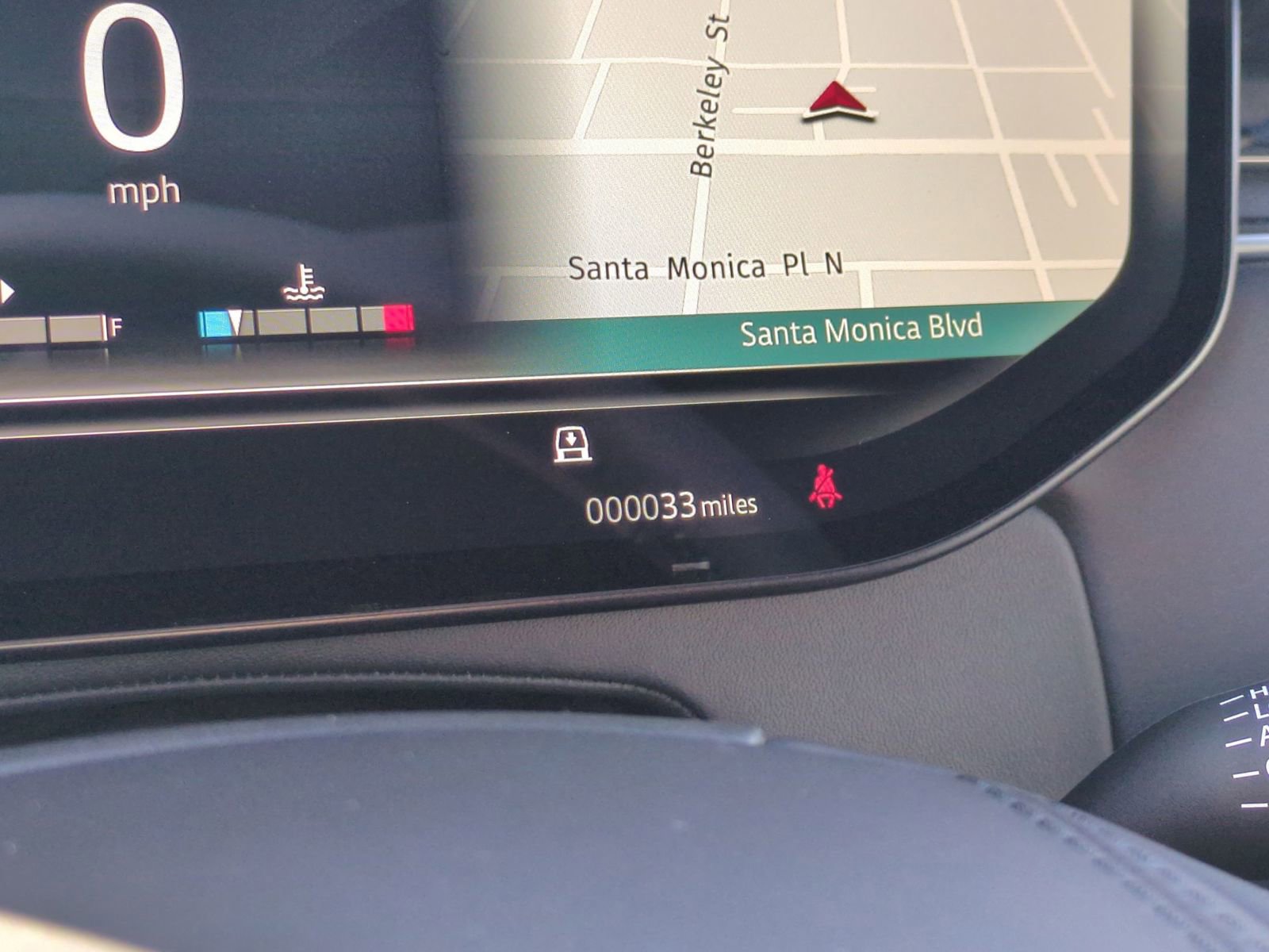 New 2026 Land Rover Range Rover SE image 18