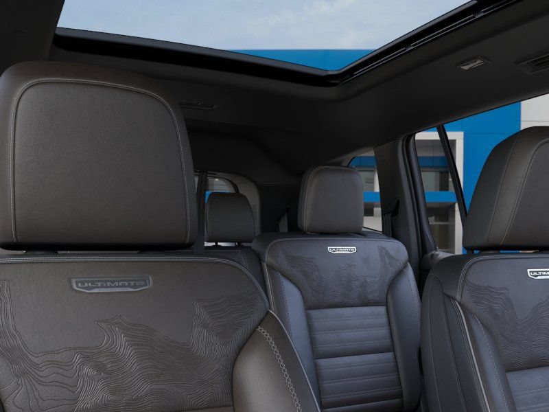 New 2026 GMC Acadia Denali Ultimate w/ LPO, Floor Liner Package AWD/4WD image 24