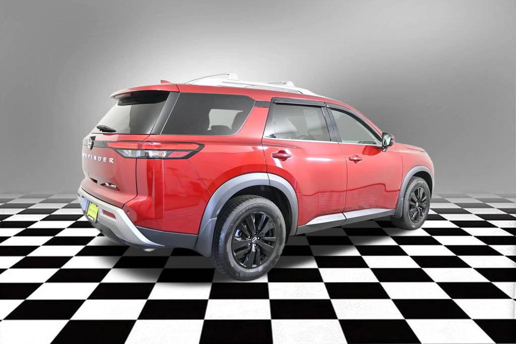Used 2023 Nissan Pathfinder SL AWD/4WD image 8