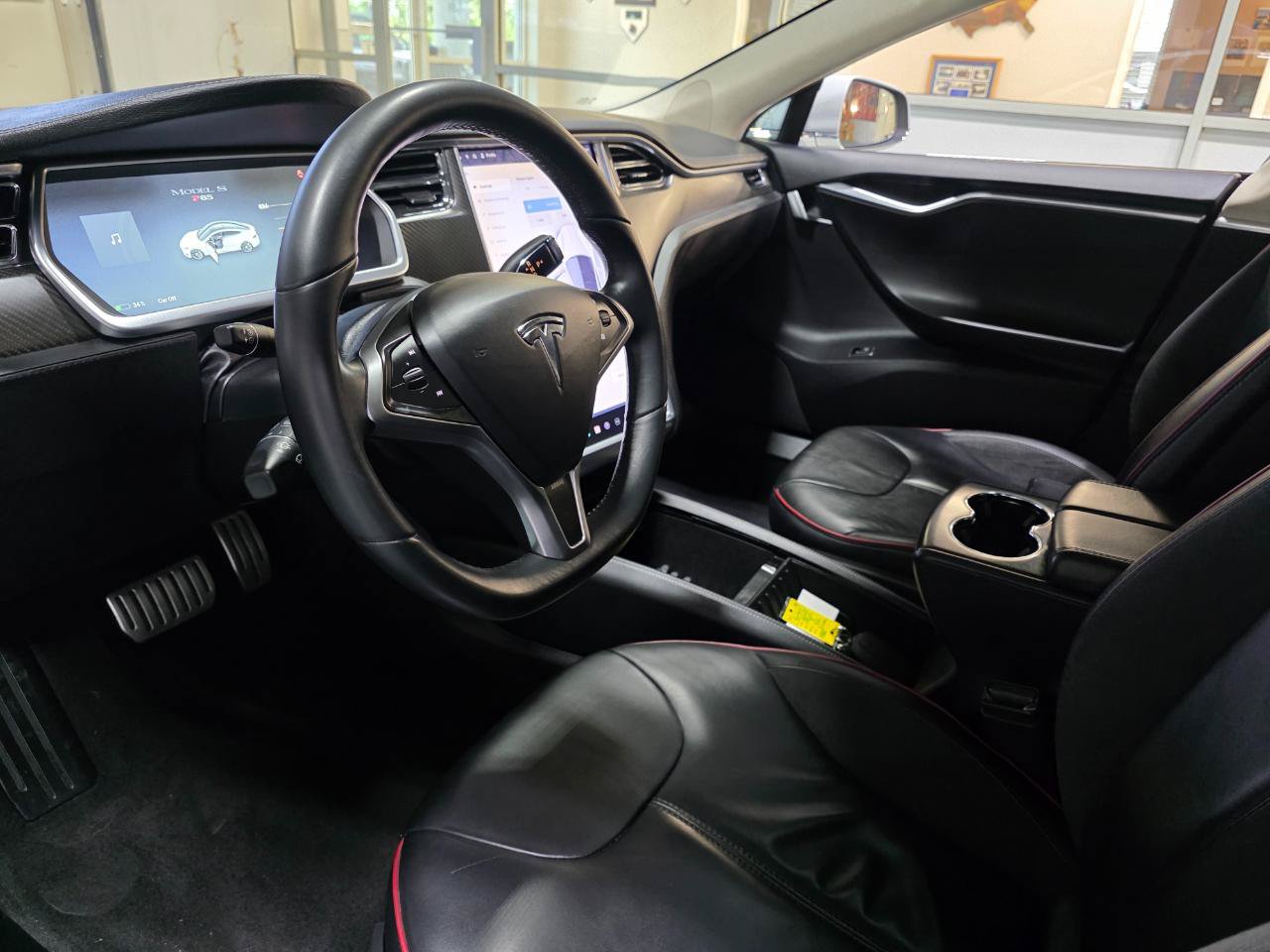 Used 2013 Tesla Model S Performance RWD image 16