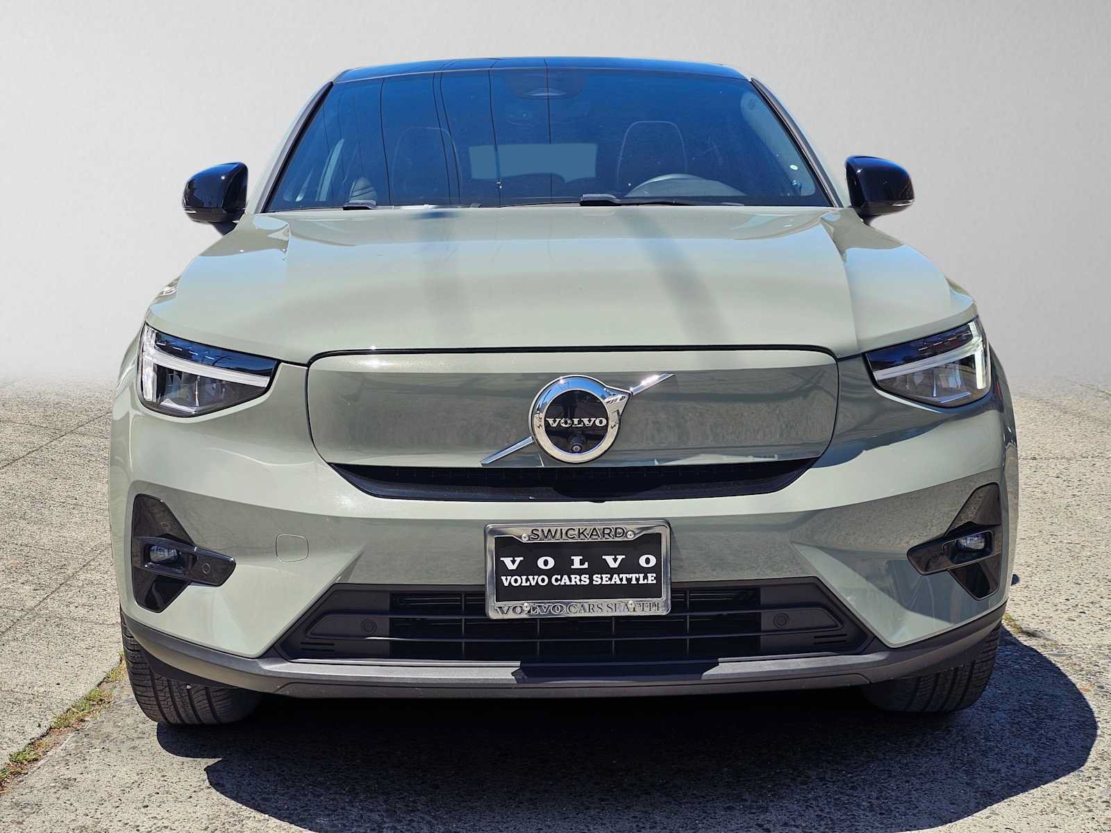 Certified 2024 Volvo C40 P8 Recharge Plus w/ Climate Package RWD image 8