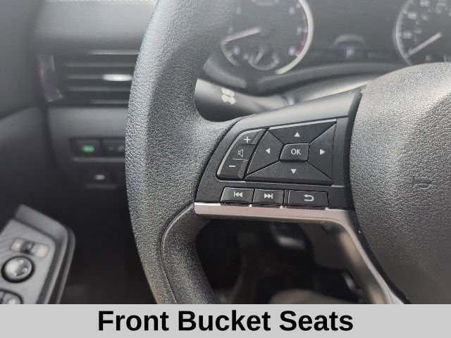 Used 2025 Nissan Sentra SV FWD image 9
