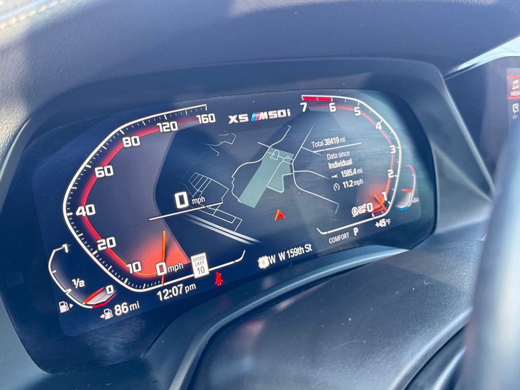 Used 2023 BMW X5 M50i w/ Executive Package image 31